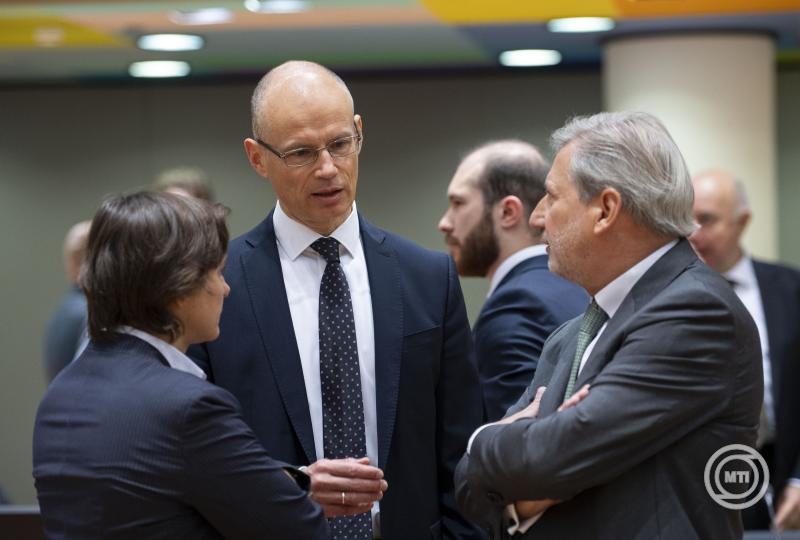 EU-elnökség - Az Ecofin ülése Brüsszelben