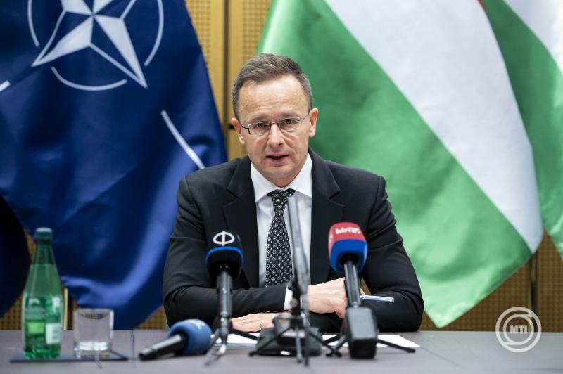 A NATO-tagországok külügyminisztereinek találkozója - Szijjártó Péter sajtótájékoztatója