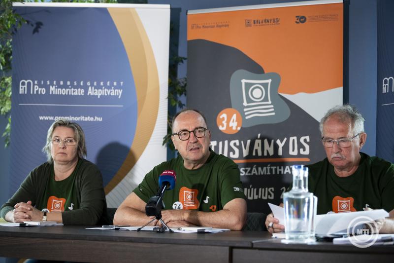 Tusványos - Tájékoztató a 34. Bálványosi Nyári Szabadegyetem és Diáktáborról