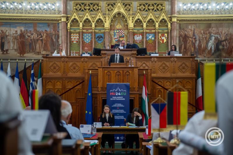 EU-elnökség - A KKBP és a KBVP parlamenti ellenőrzéséért felelős parlamentközi konferencia az Országházban