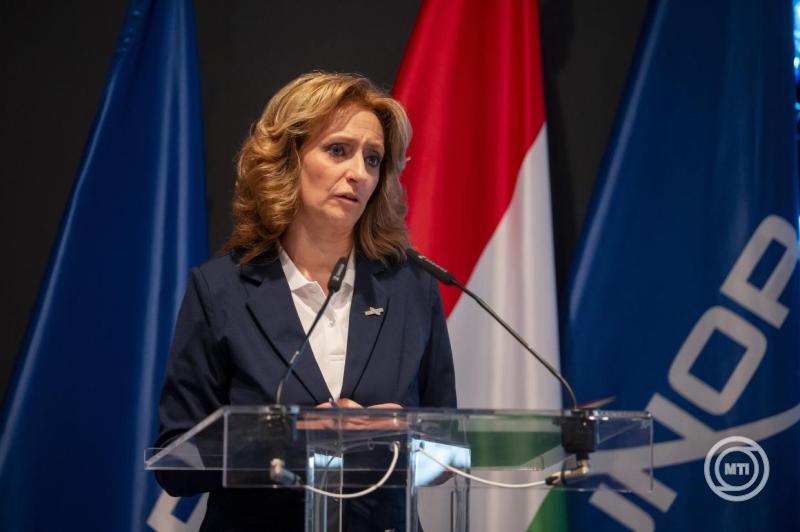 Űripari hálózat létrehozásáról született megállapodás