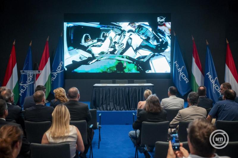 Űripari hálózat létrehozásáról született megállapodás