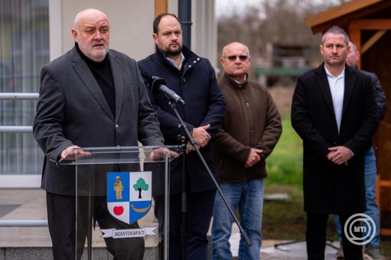 A Szovjetunióba hurcolt magyar politikai foglyokra emlékeztek Aranyosapátiban