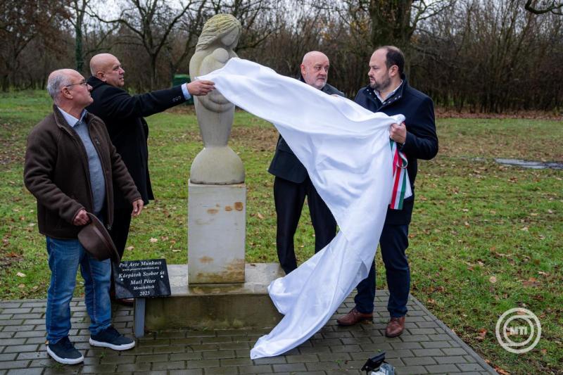 A Szovjetunióba hurcolt magyar politikai foglyokra emlékeztek Lónyán