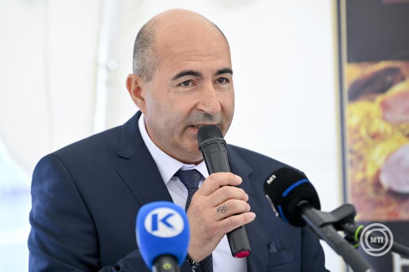 A Hegedűs-Hús Manufaktúra Kft. projektzárója Tiszafüreden