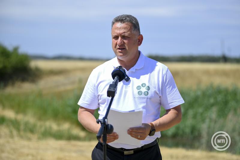 Az Agrárminisztérium sajtótájékoztatója a Koplaló-holtág vízpótlásáról