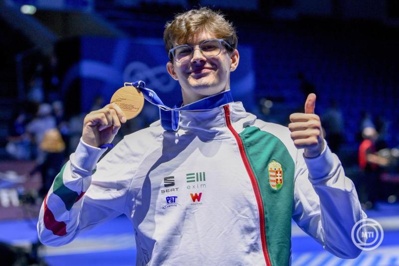 Vívó-világbajnokság Tbilisziben - Bronzérmes a tőröző Szemes Gergő