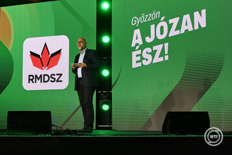 Romániai választások - Az RMDSZ kampányrendezvénye Csíkszeredában