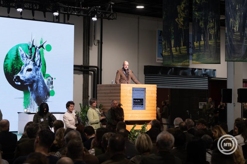 Megnyílt a 31. FeHoVa Fegyver, horgászat, vadászat nemzetközi kiállítás