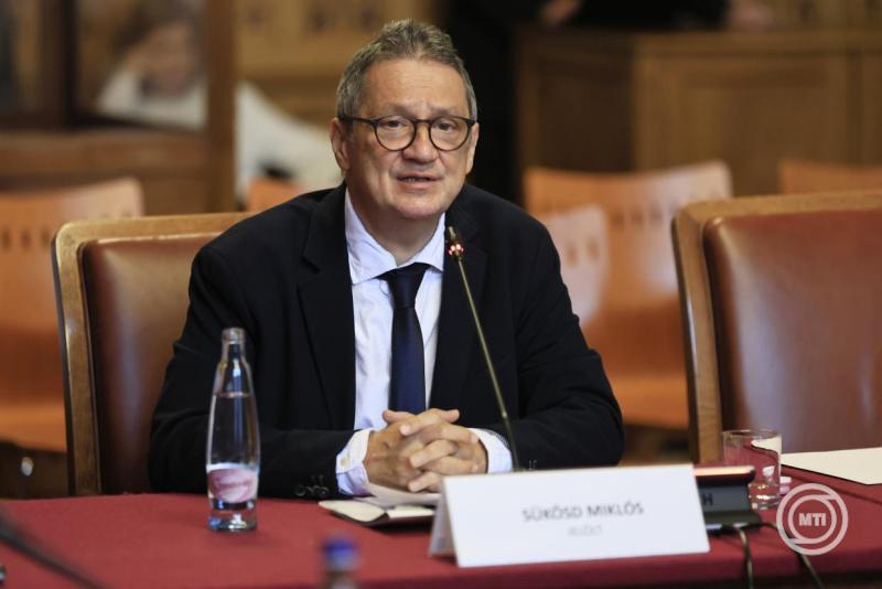 Az Országgyűlés művelődési bizottságának ülése