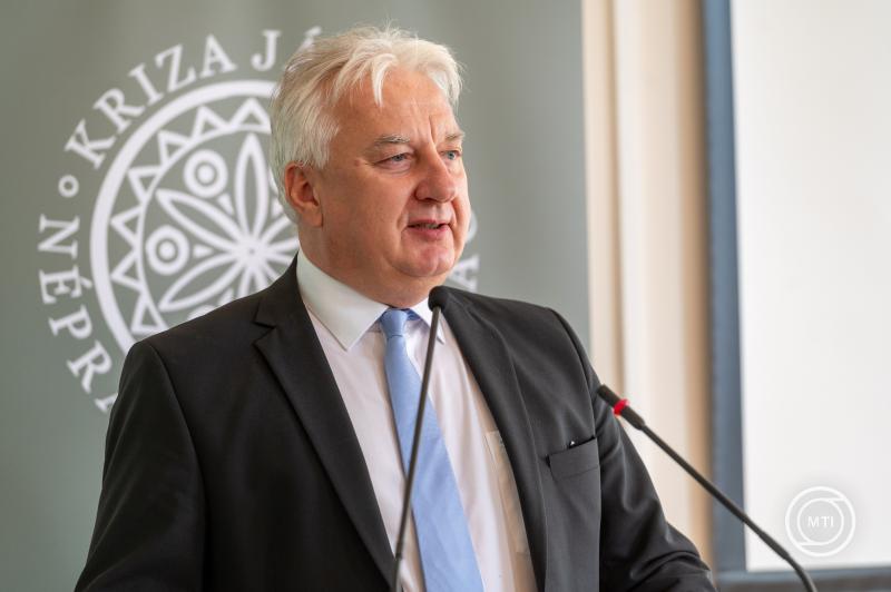 Felavatták a Kriza János Néprajzi Társaság felújított székházát Kolozsváron