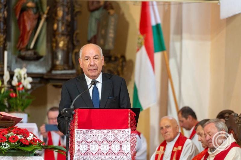 Sulyok Tamás államfő Erdélyben