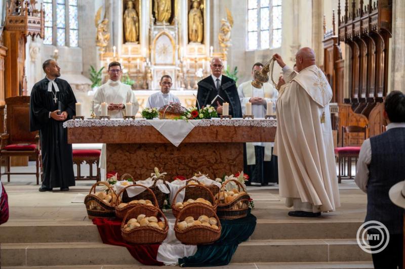 Augusztus 20. – Ökumenikus szertartás Kolozsváron