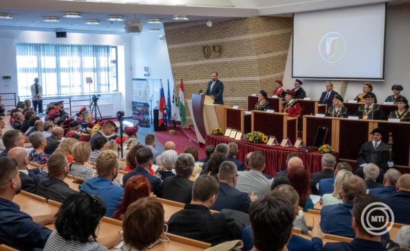 A komáromi Selye János Egyetem tanévnyitó ünnepsége