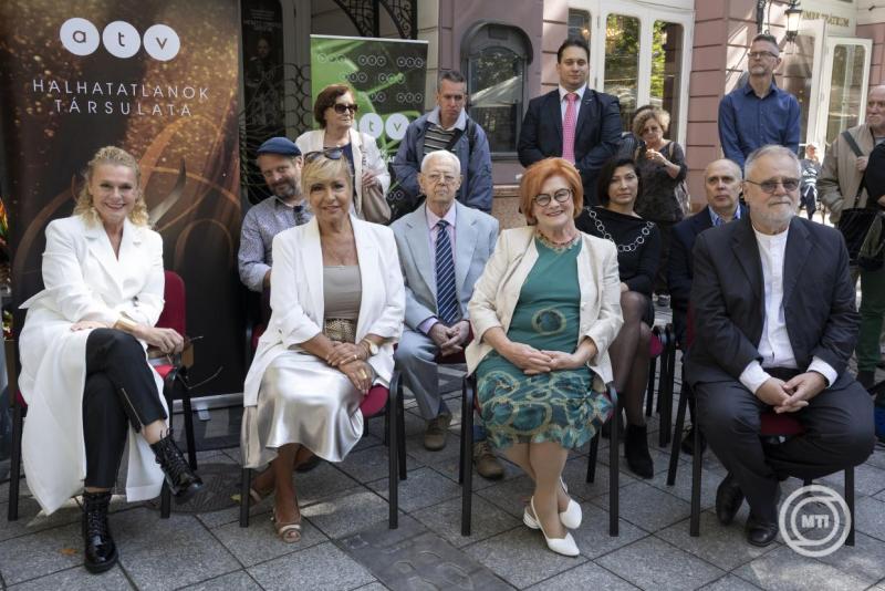 Új tagokkal bővült a Halhatatlanok Társulata