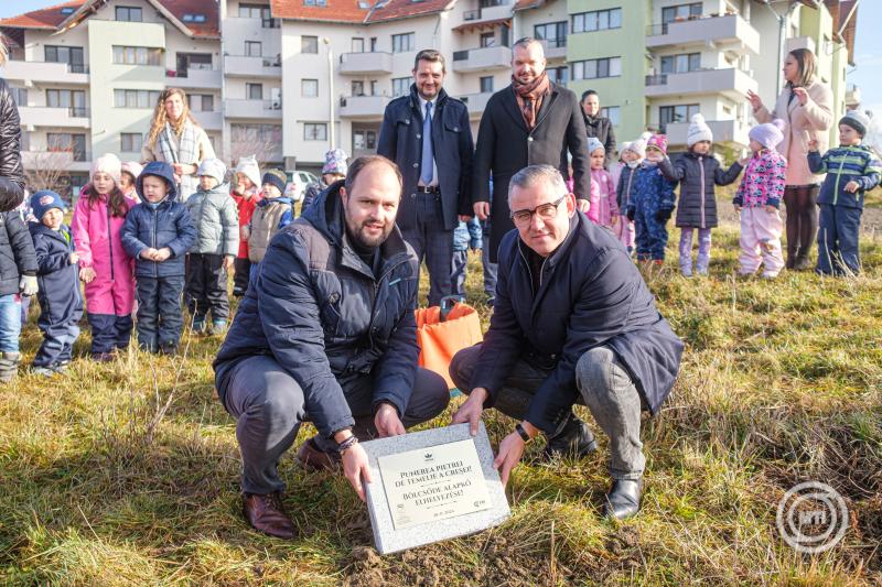 A székelyudvarhelyi Ficánka bölcsőde alapkőletétele