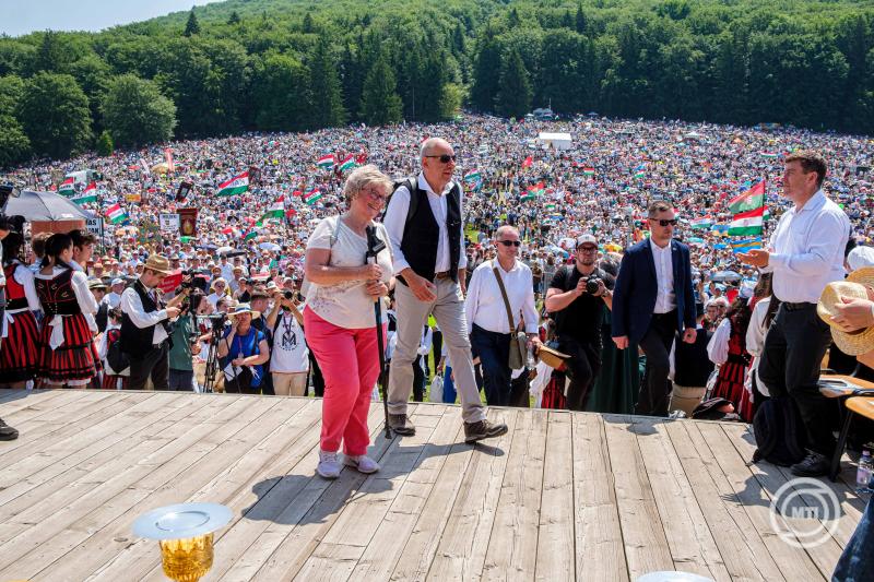 Sulyok Tamás a csíksomlyói búcsún