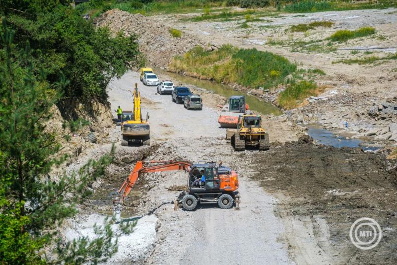 Parajd - Megkezdi a károsultak segélyezését az Ökumenikus Segélyszervezet