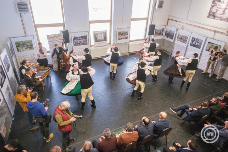 Átadták az Erdélyi Hagyományok Háza Alapítvány székelyudvarhelyi épületét