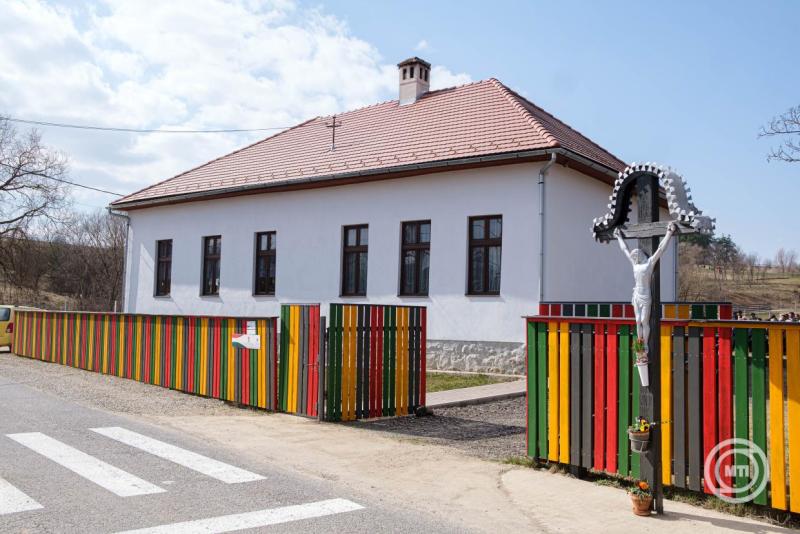 A megújult ülkei katolikus óvoda átadási ünnepsége