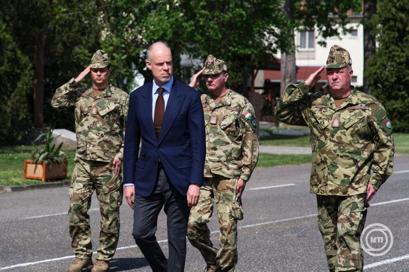 Műszakiak napja a szentesi Damjanich laktanyában