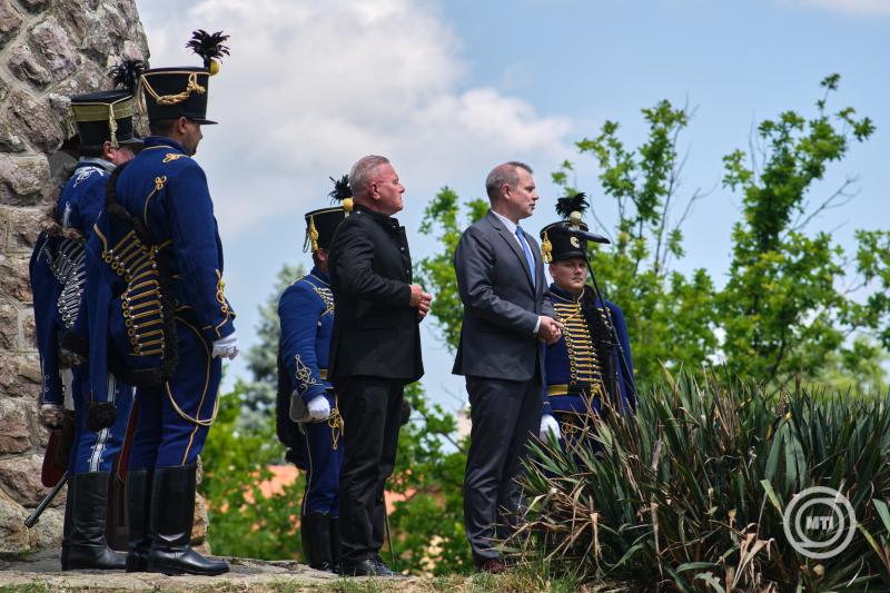 Nemzeti összetartozás napja - Megemlékezés Szarvason
