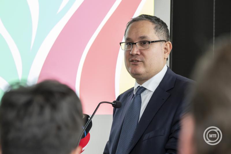 Az Oszakai Világkiállítás Magyar Pavilonjának megnyitója
