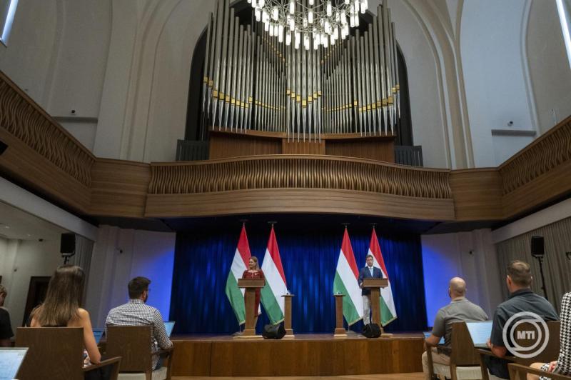 Kormányinfó