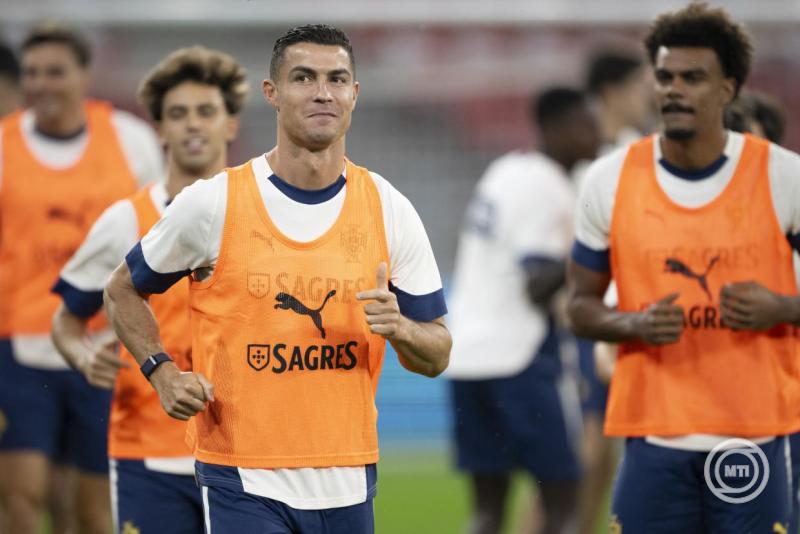 Magyar-portugál - A portugál labdarúgó-válogatott edzése a Puskás Arénában