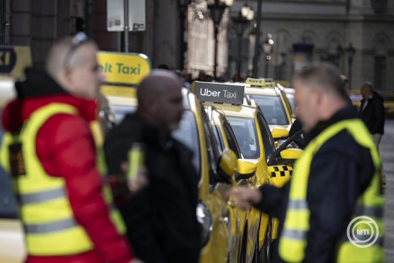Taxisok tüntetése Budapesten