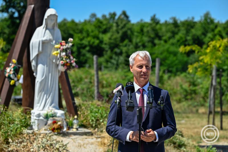 A 23 vvel ezeltti lengyel buszbaleset ldozataira emlkeztek Balatonbernynl