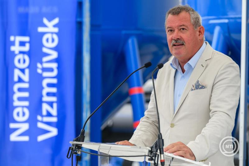 Korszerűsített víztisztító technológiát adtak át Zamárdiban