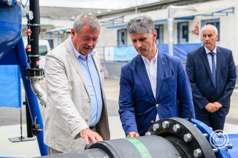 Korszerűsített víztisztító technológiát adtak át Zamárdiban