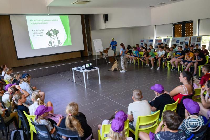 Hazai és határon túli magyar gyerekek a zánkai Erzsébet-táborban