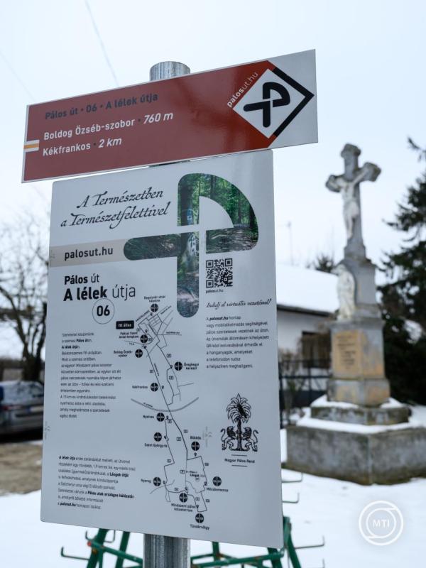 Pálos tematikus zarándokutakat adtak át Balatonszemesen