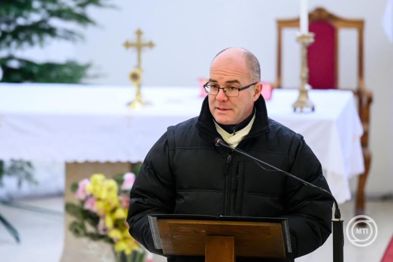 Pálos tematikus zarándokutakat adtak át Balatonszemesen