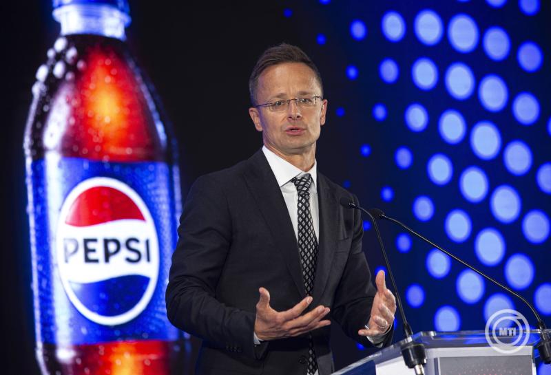 A Szentkirályi Magyarország Kft. gyáravató ünnepsége
