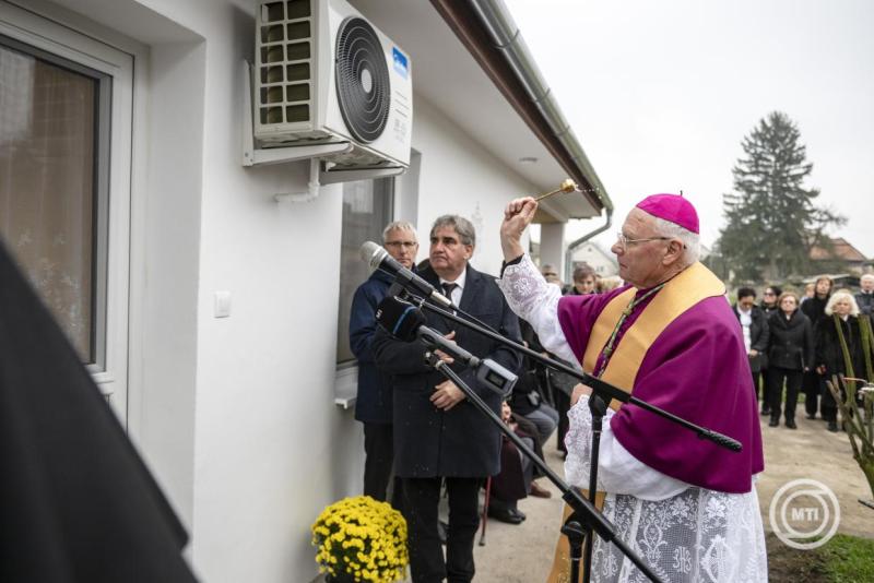 Közösségi házat avattak Ludányhalásziban