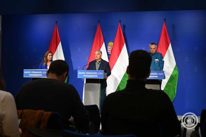 Árvíz - Orbán Viktor sajtótájékoztatója az árvíz elleni védekezésről