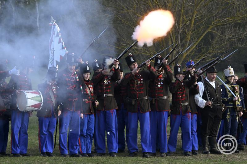 Az isaszegi csata 176. évfordulója alkalmából rendezett ünnepség