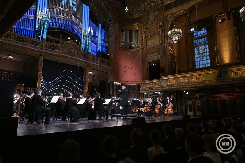 Ünnepség a Budapest Liszt Ferenc Nemzetközi Repülőtér 75. évfordulója alkalmából