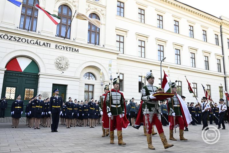 A Nemzeti Közszolgálati Egyetem Rendészettudományi Karának és Katasztrófavédelmi Intézetének tisztavatója