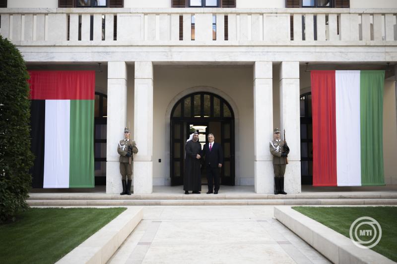 Orbán Viktor az Egyesült Arab Emírségek elnökével tárgyalt