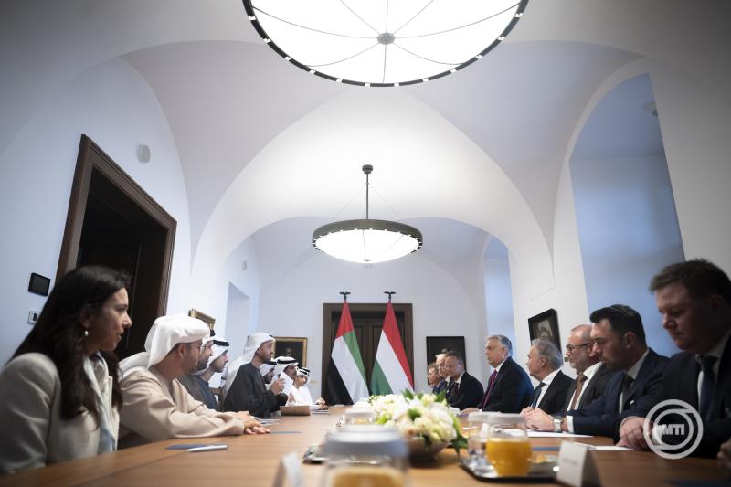 Orbán Viktor fogadta az Egyesült Arab Emírségek elnökét