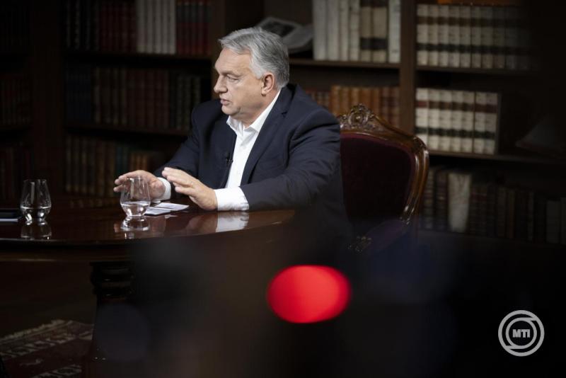 Orbán Viktor interjút adott a Mandinernek