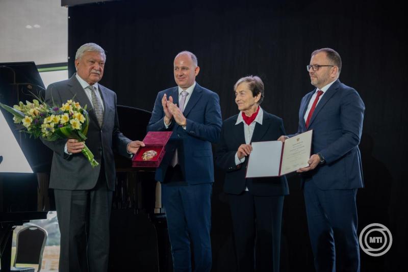 Halzl József Emlékkonferencia és Díjátadó Sátoraljaújhelyen