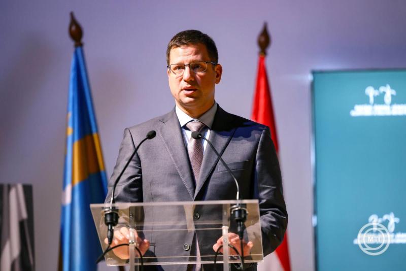 Átadták a Potápi Árpád János-díjat Kakasdon