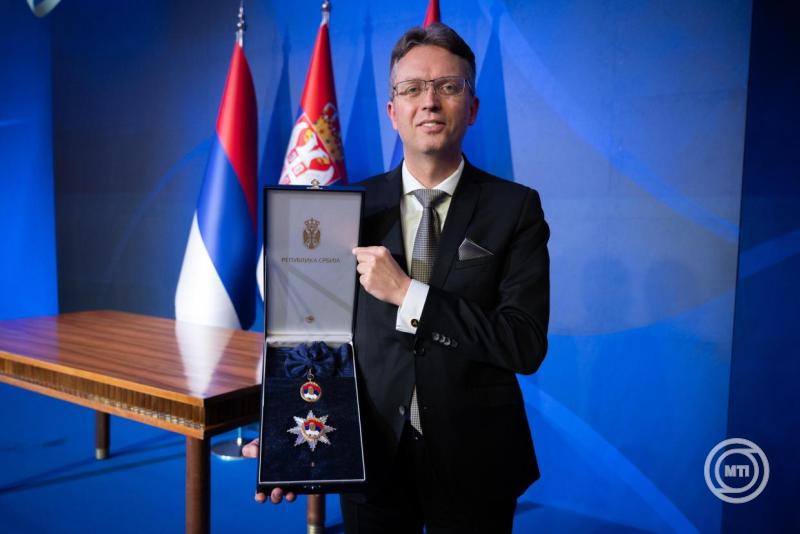 Magas szerb állami kitüntetést kapott Hankó Balázs