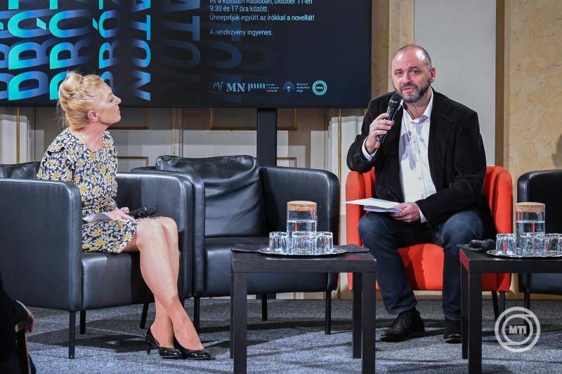 Huszonöt szerző olvas fel az idei Prózamaratonon