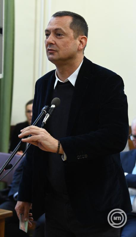 A Horváth Csaba és társai ellen indult büntetőeljárás előkészítő ülése